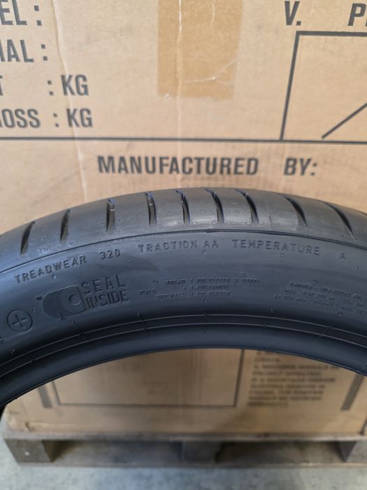 235/45/20 & 255/40/20 4бр.PIRELLI CINTURATO P7-ELECTRIC-SEAL INSIDE
