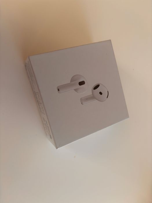 AirPods 4 casti Apple bluetooth