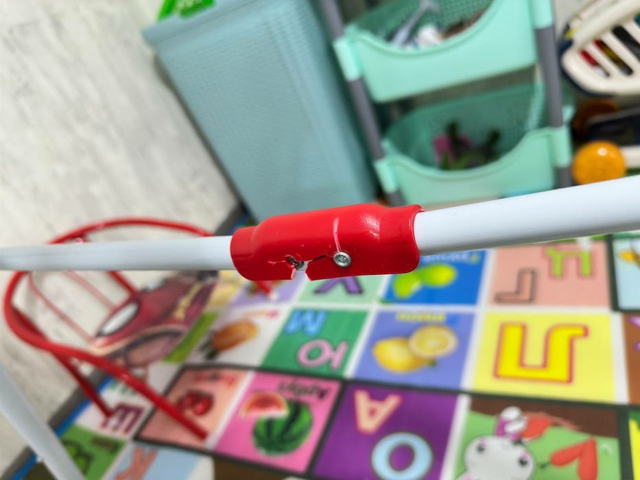 Качелие детское  хорошое