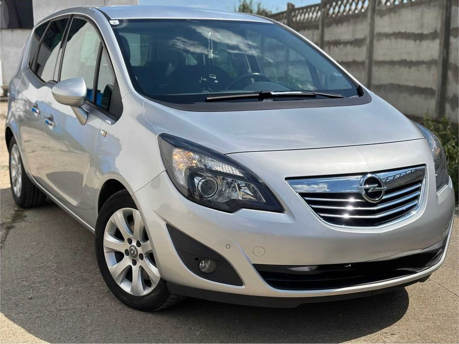 Vând Opel Meriva 1,7 CDTI 101 cp 2011 Automat 148 mii km reali