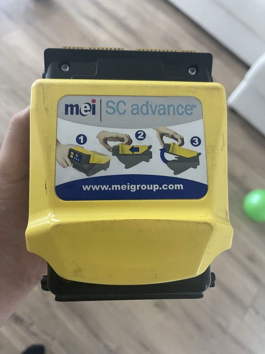 Купюроприемник mei advance