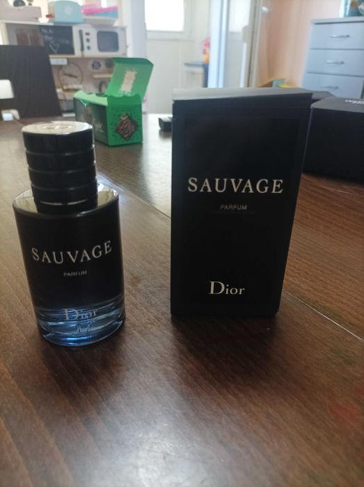 Парфюм dior sauvage