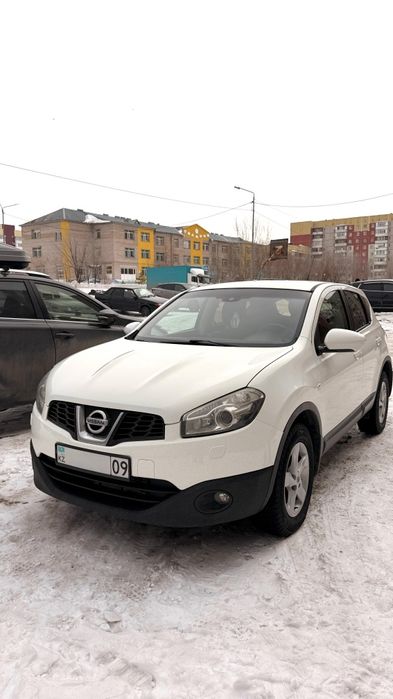 Машина Nissan Qashqai