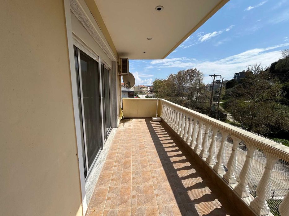 Апартамент за почивка в Неа Перамос