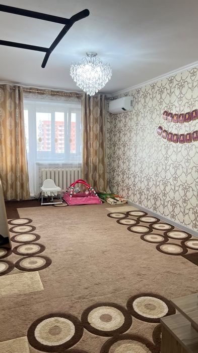 Продается 2-комн с хорошим ремонтом