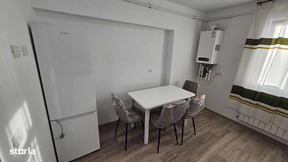 PF, Prima inchiriere, apartament 2 camere 64 mp, zona Piata Mare