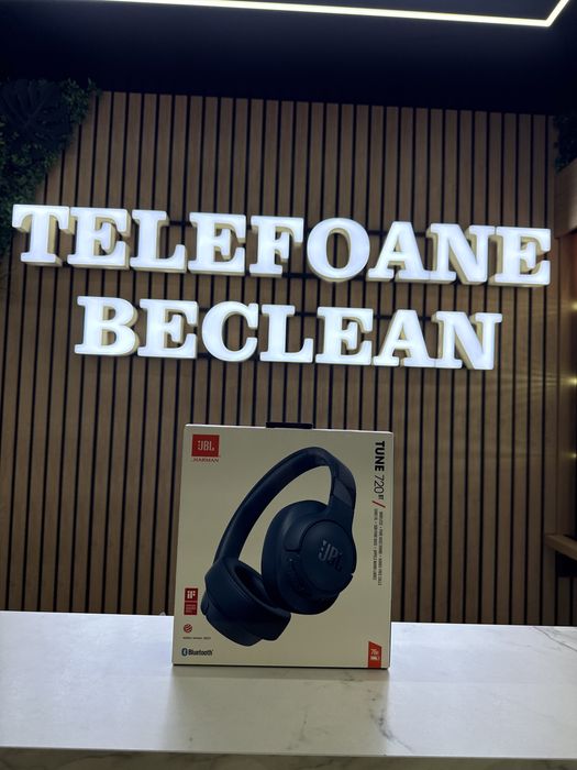 Jbl Tune 720bt ( Blue,Black)