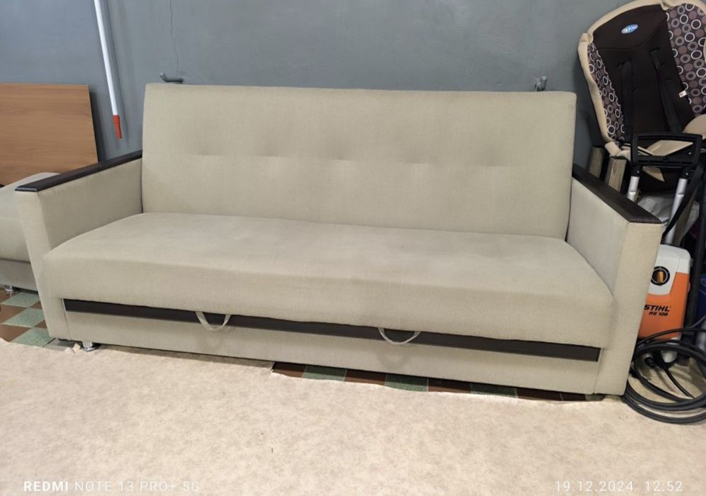 Диван 3-х местный