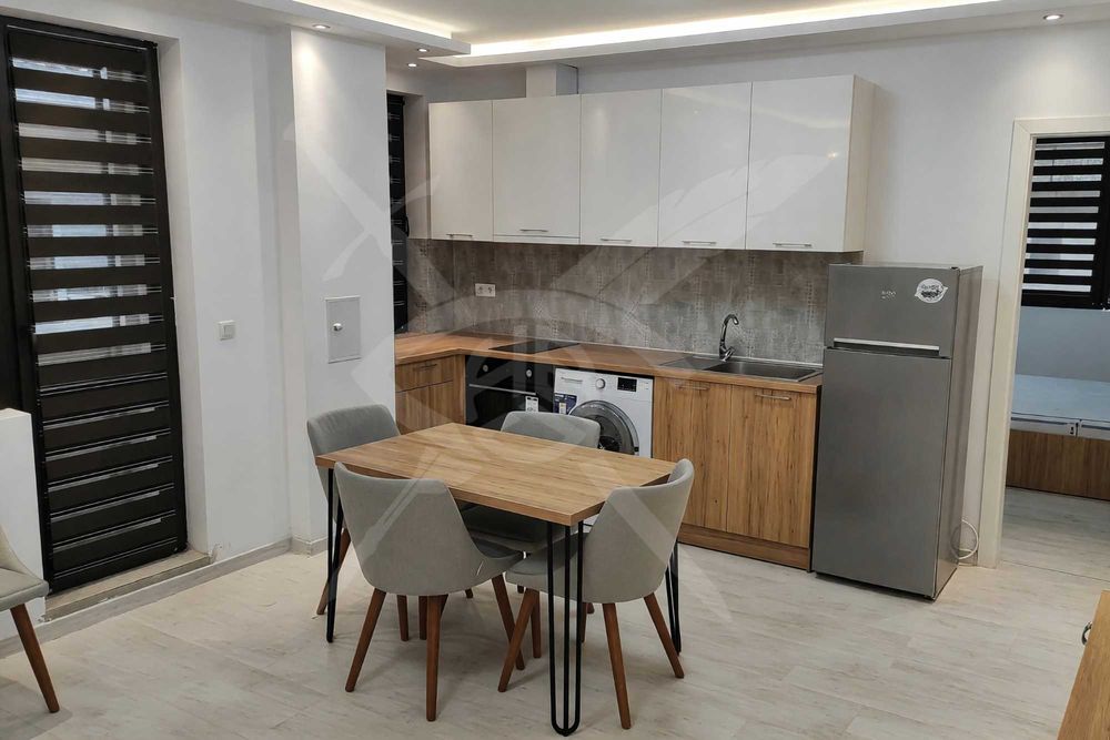 Продава се Двустаен апартамент в Бургас, Лазур - 52 кв.м за 5385 €/кв.м - Снимка #1