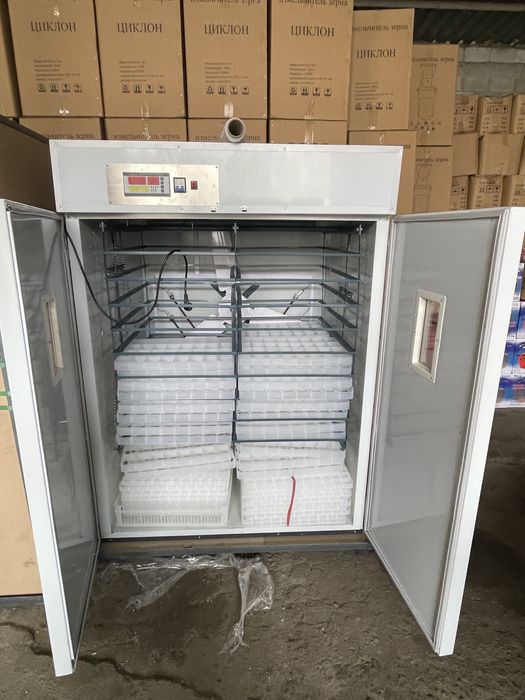 Инкубаторы промышленный