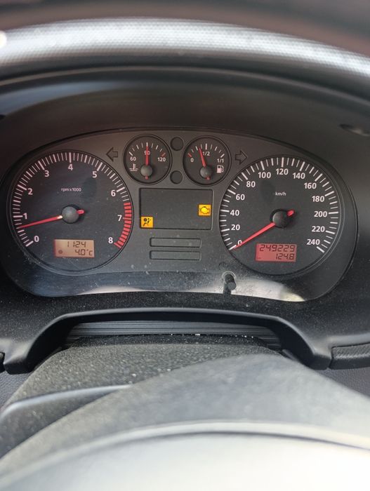 Vând Seat leon an 2003