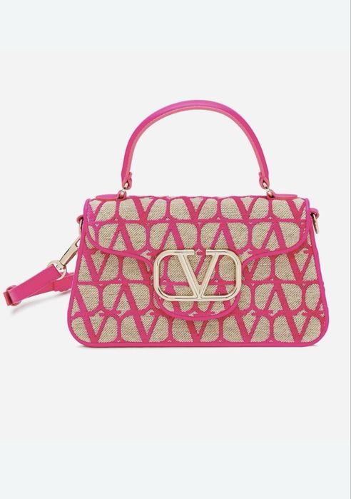 VALENTINO GARAVANI Оригинална Чанта, купена 4620лв, продава се 2069лв