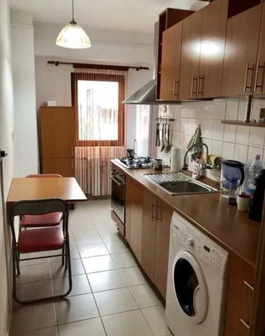 Дава се под наем Едностаен апартамент в Пловдив, Кючук Париж - 44 кв.м за 219.3 € - Снимка #2