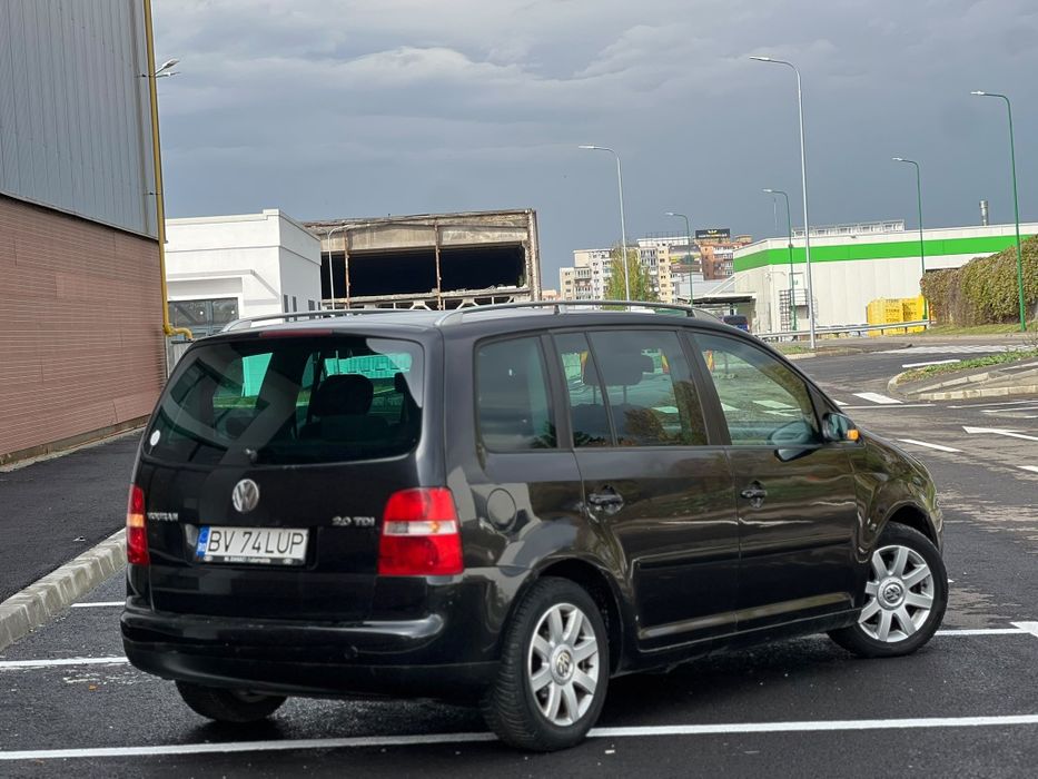 VOLKSWAGEN Touran 2006 — imagine 4