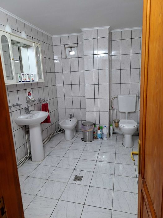 Apartament 2 camere decomandate parter pentru locuit sau birouri/cabinete