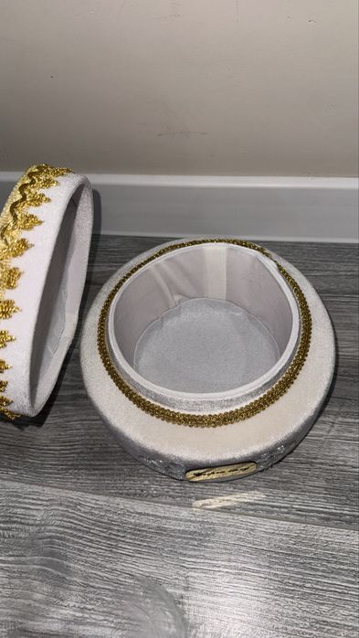 Сырға салуға арналған сәукеле!