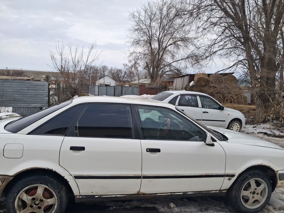 Продам ауди Б4,газ бензин