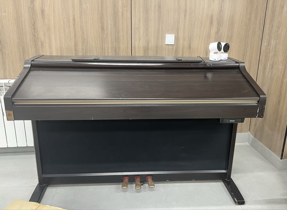 Yamaha Clavinova CVP-205