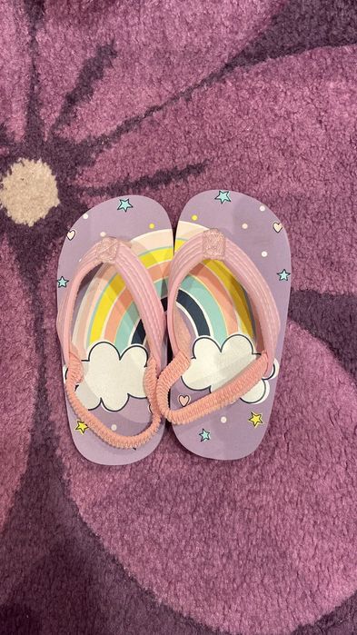 Сандали 29н. Нови за по широко краче 20лв.