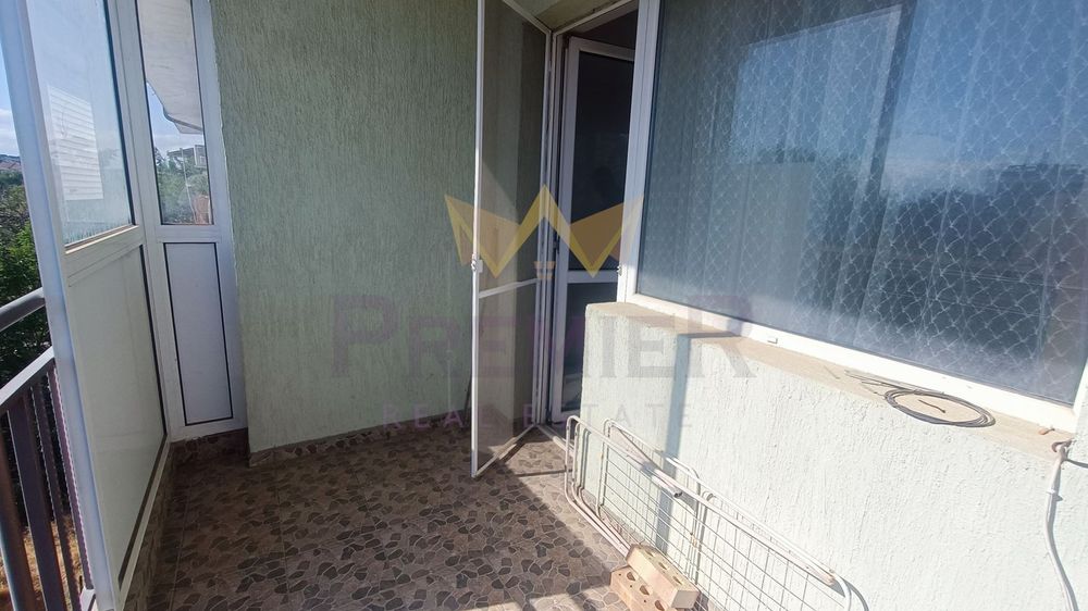 Продава се Тристаен апартамент в Каварна - 73 кв.м за 1576 €/кв.м - Снимка #1