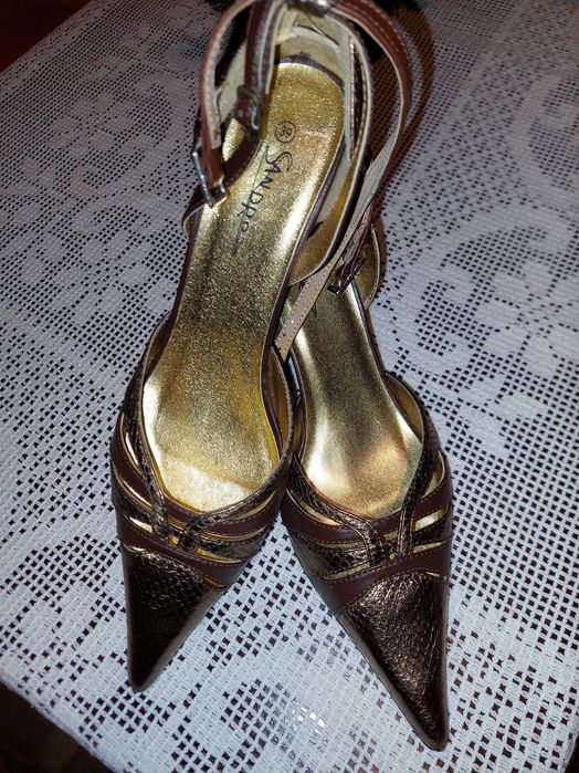 Официални обувки