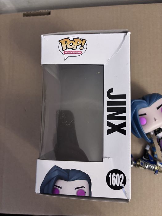 Продам или обменяю Funko Pop Jinx
