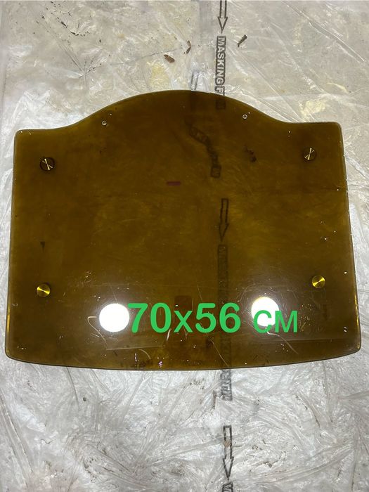 Телевизор стеклянные полки