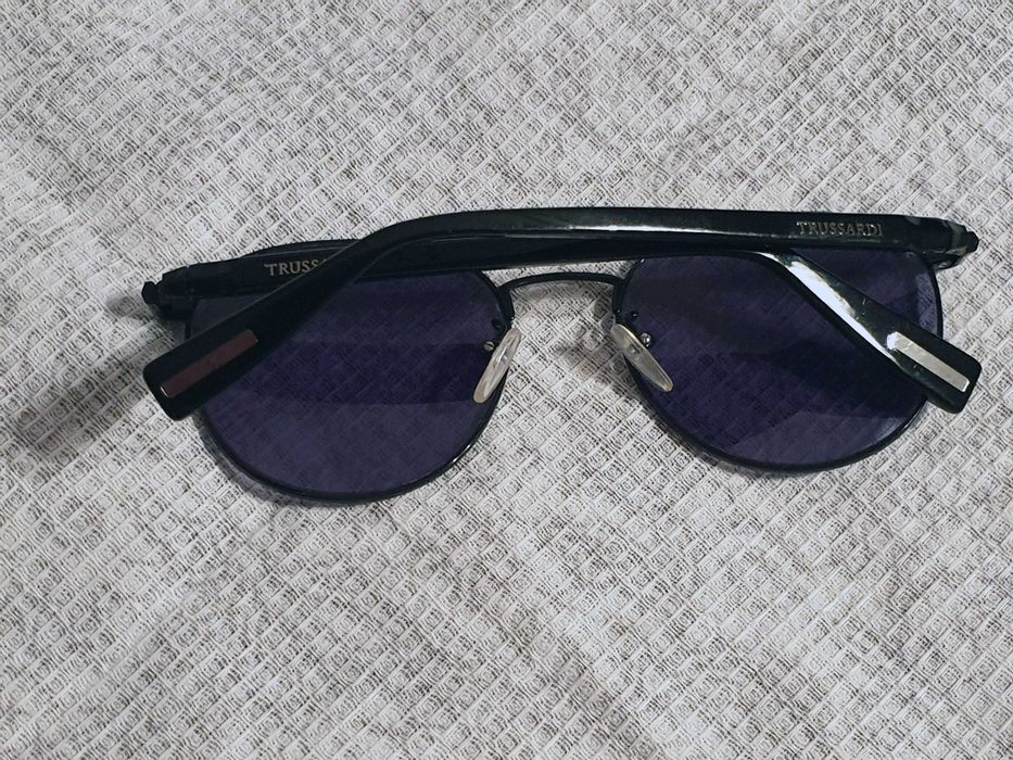 Очки солнцезащитные "Trussardi"