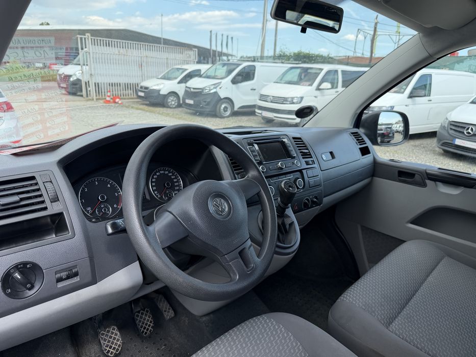 VOLKSWAGEN Transporter 2010 — imagine 5