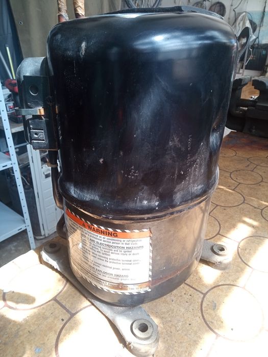 Климатични  компресори daikin30000 btu,matsushita electric24000btu