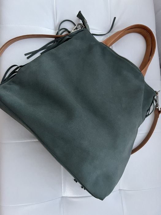 Чанта естествен велур и кожа