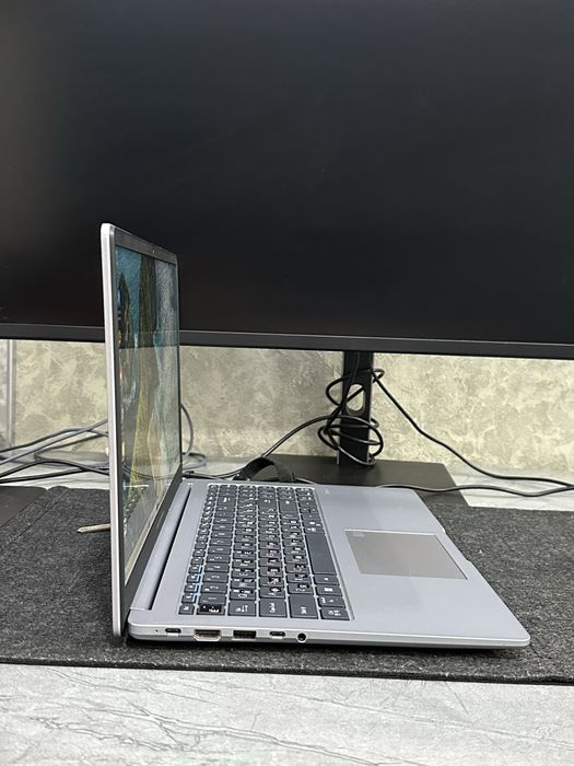 ASUS ExpertBook Ryzen 5 7535HS 8GB DDR5 512GB SSD