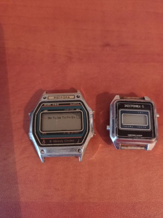 Часы наручные продам