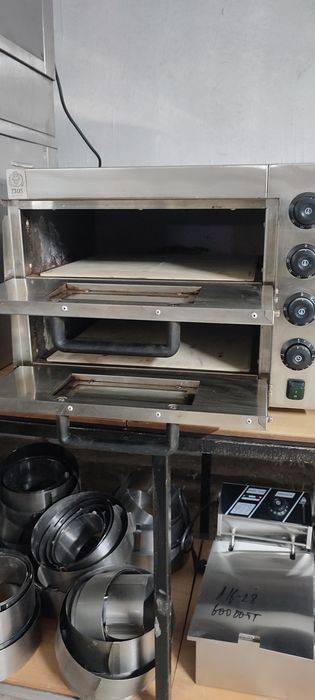 Пиццапечь в отличном состоянии оборудование
