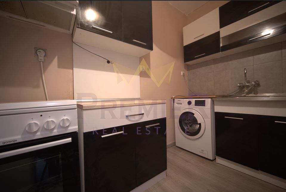 Продава се Двустаен апартамент в Бургас, Славейков - 42 кв.м за 2274 €/кв.м - Снимка #5