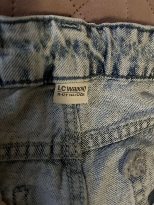 Модерни  Дънки с камъни  LC Waikiki