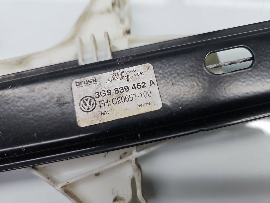 Macara electrica geam dreapta spate Volkswagen Passat B8 Variant (3G5)