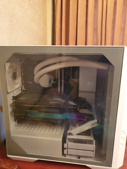 Продается супермощный настольный  компьютер для 3D моделирования