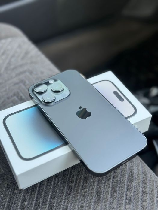 IPhone 14 pro 128 гб с коробкой