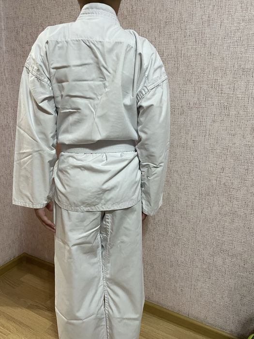 Продам кимоно в отличном состоянии