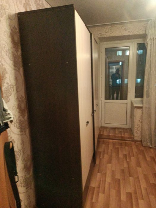 Продам хороший шкаф
