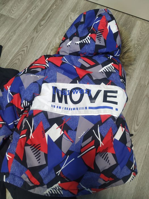 Продам зимний комбинезон 98