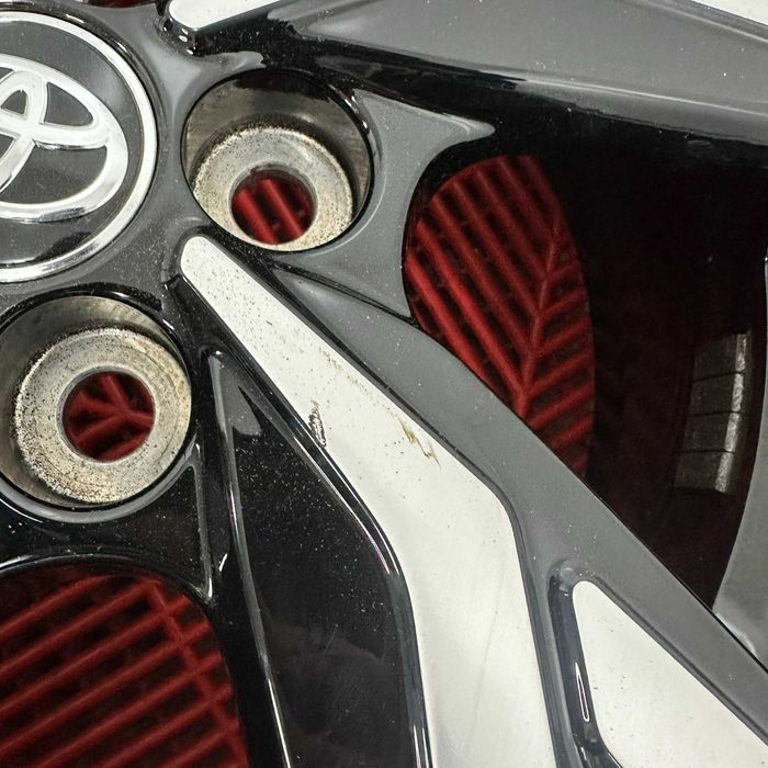 Jante Toyota Yaris R16 TVA21% *ORIGINALE*