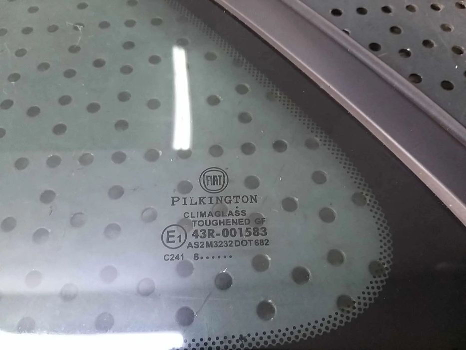 Geam fix stanga spate fiat 500 312 as2m3232