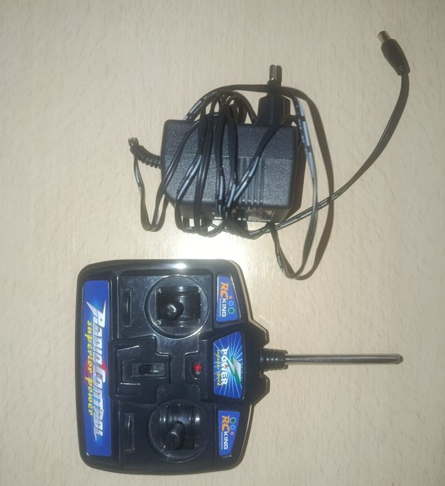 Masinuta electrica pentru copii