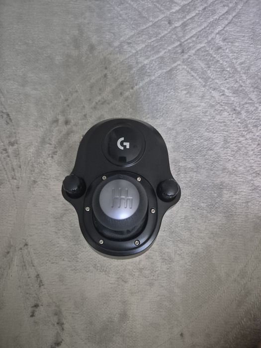 Volan cu pedale si schimbător Logitech G29 CA NOU