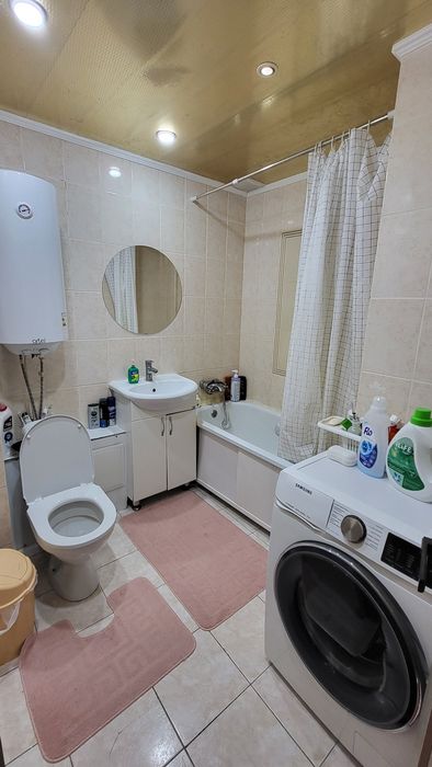 Продаю трешку 3х без долгов доки чистые
