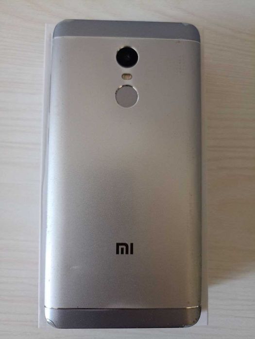 Продается смартфон Xiaomi Redmi Note 4 с коробкой