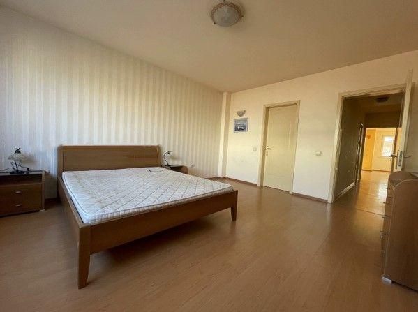 Дава се под наем Къща в Пловдив, Център - 582 кв.м за 2396.49 € - Снимка #4