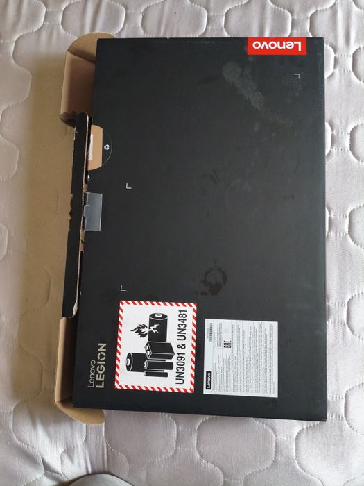 Ноутбук Lenovo Legion Pro 7 16IAX10H.